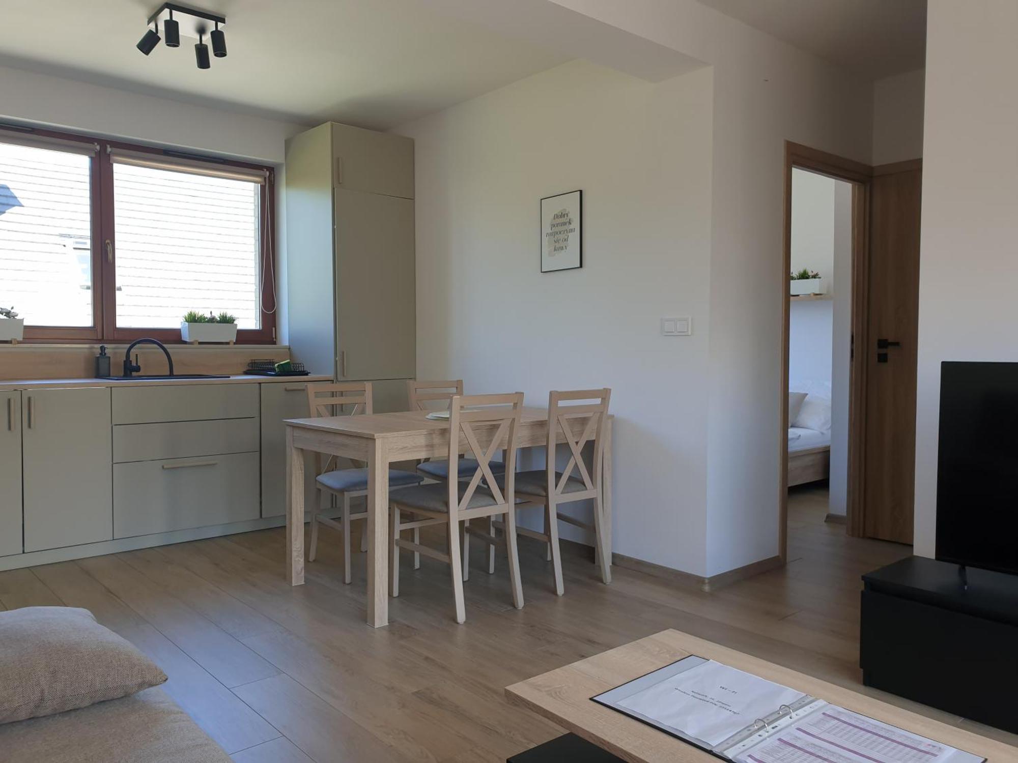 קרקוב Near The Airport- Apartments מראה חיצוני תמונה