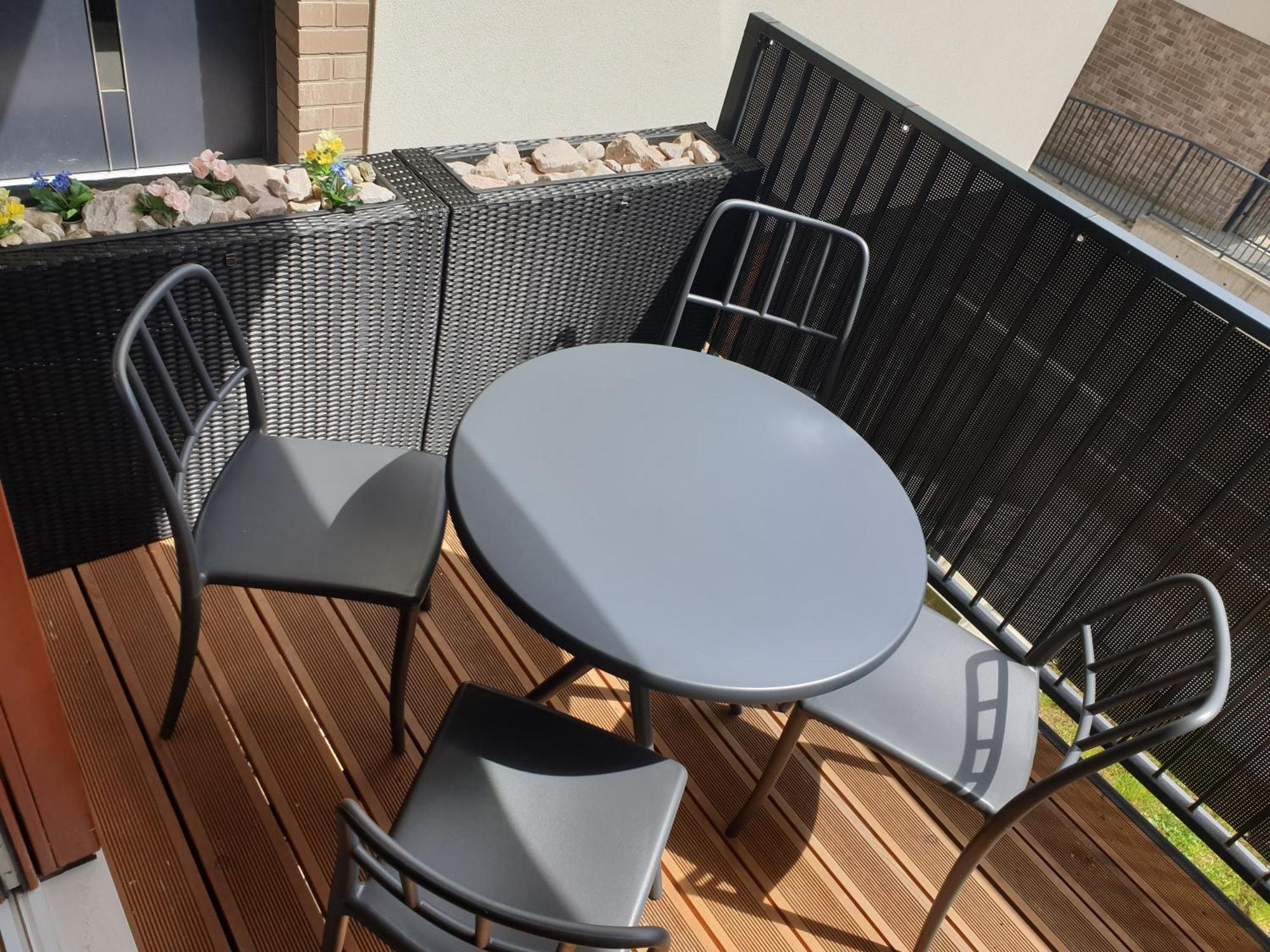 קרקוב Near The Airport- Apartments מראה חיצוני תמונה